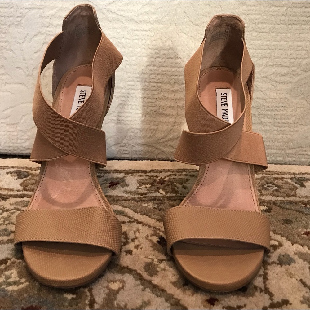 Steve Madden camel/taupe 5” heels